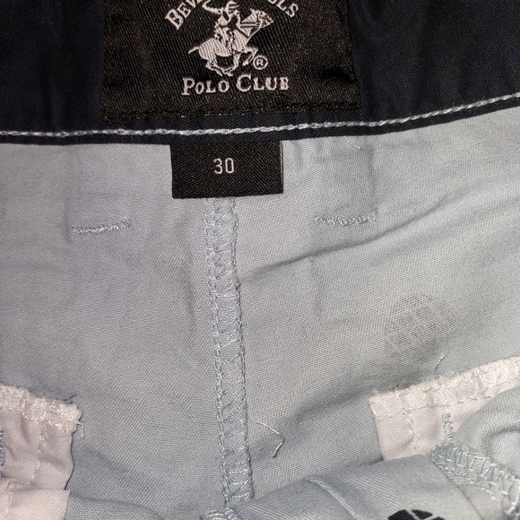 Shorts - Picture 6 of 9